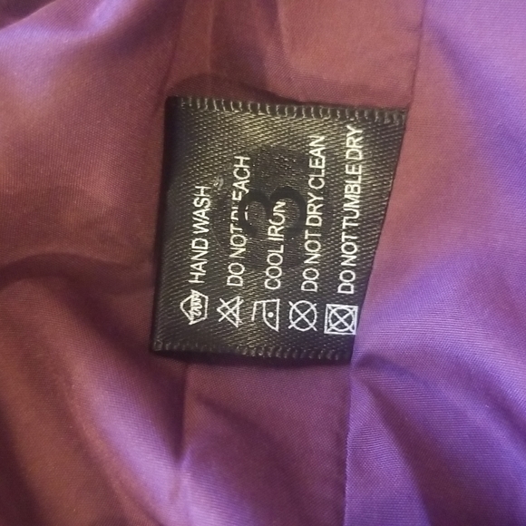 Olivaceous Karlie Floral Satin Zipper Bomber Jacket- size M- color Burgundy - Picture 10 of 10